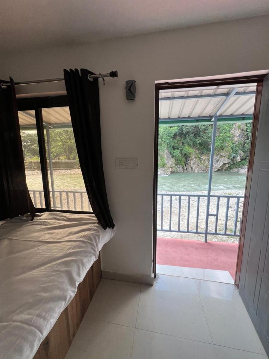 Kingfisher River Resort - Housity