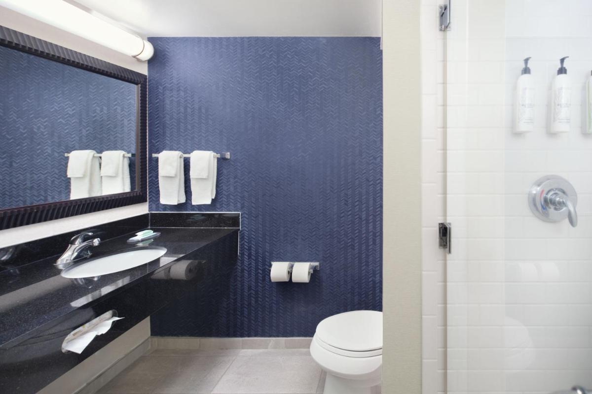 Fairfield Inn & Suites Columbia Northeast - Housity