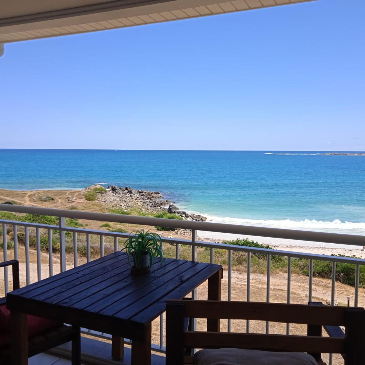 Happy Residence - Orient Beach 11 - Housity