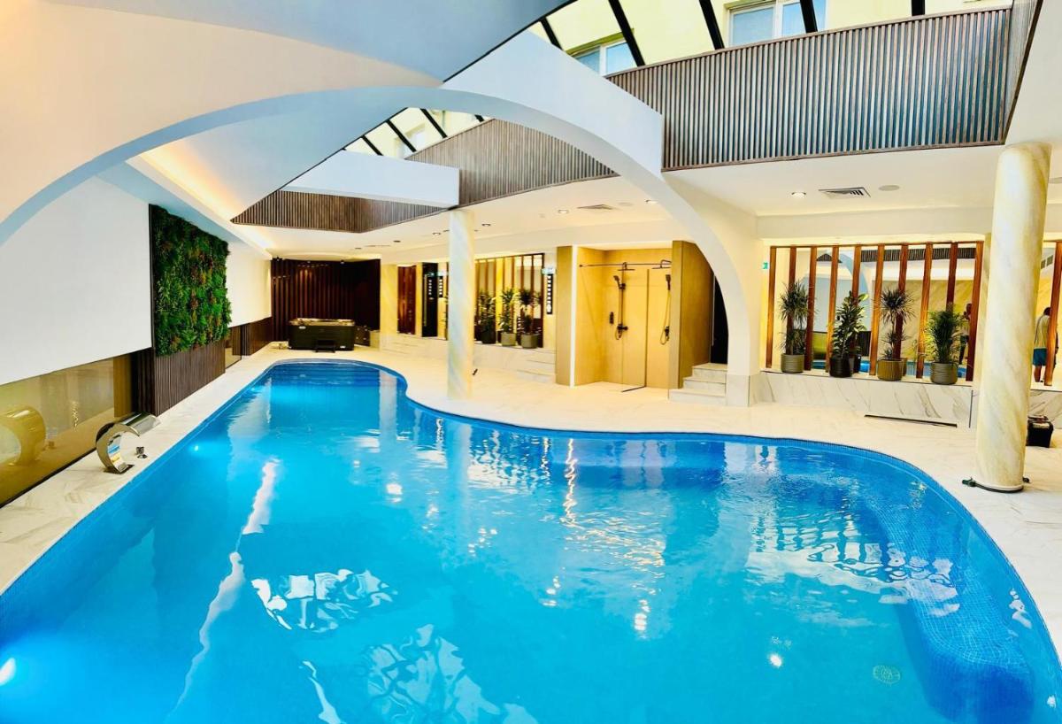 Eurohotel - Housity