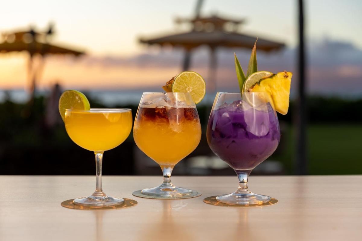 Royal Lahaina Resort & Bungalows - Housity