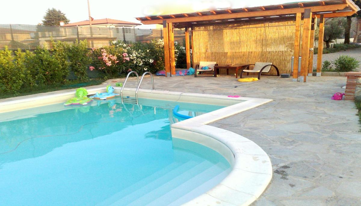 Villa In Lucca - Hizvo
