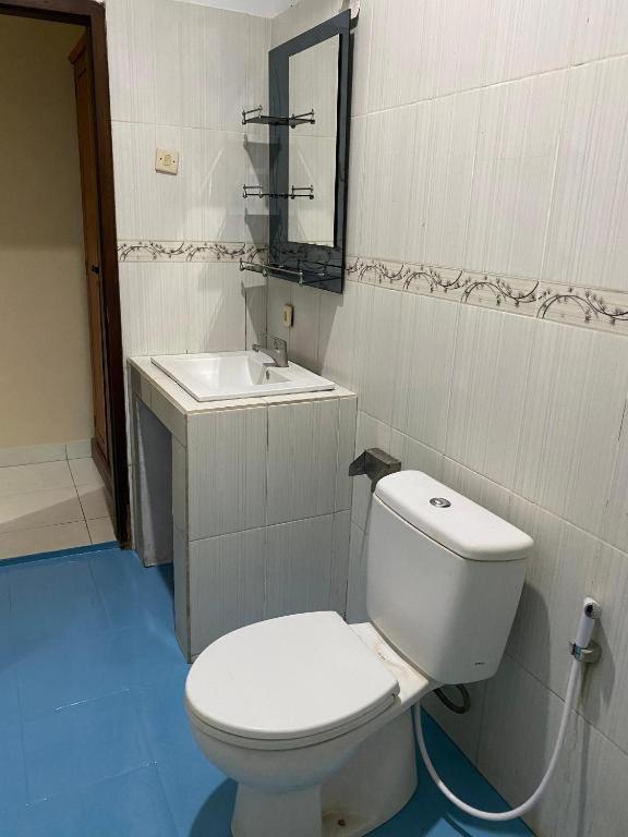 Neys guest house - Housity