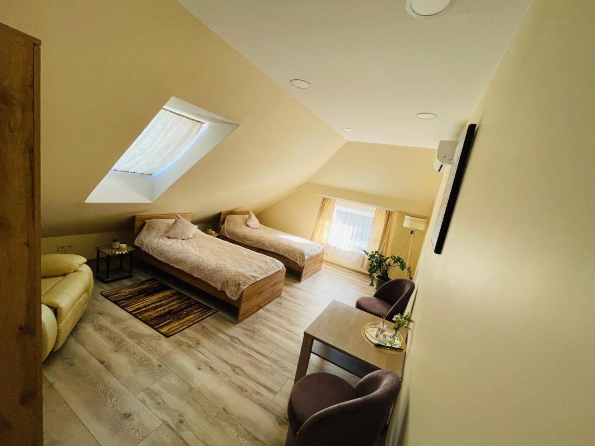 Tilto Apartamentai - Housity