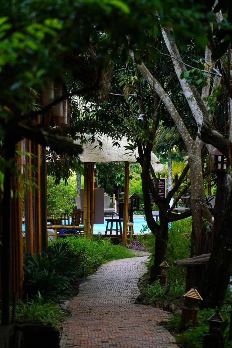 Bamboo Eco Village - Housity