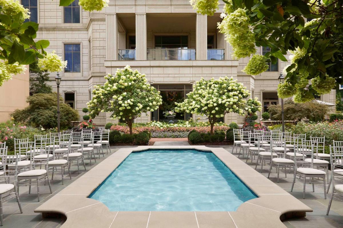 Waldorf Astoria Atlanta Buckhead - Housity