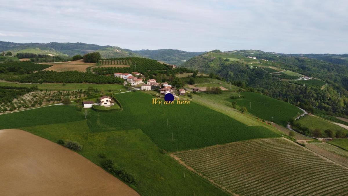 Cascina Nomade - Wine & Scenic Retreat - Housity