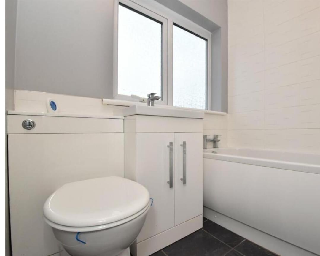 Cosy room in dartford - Housity