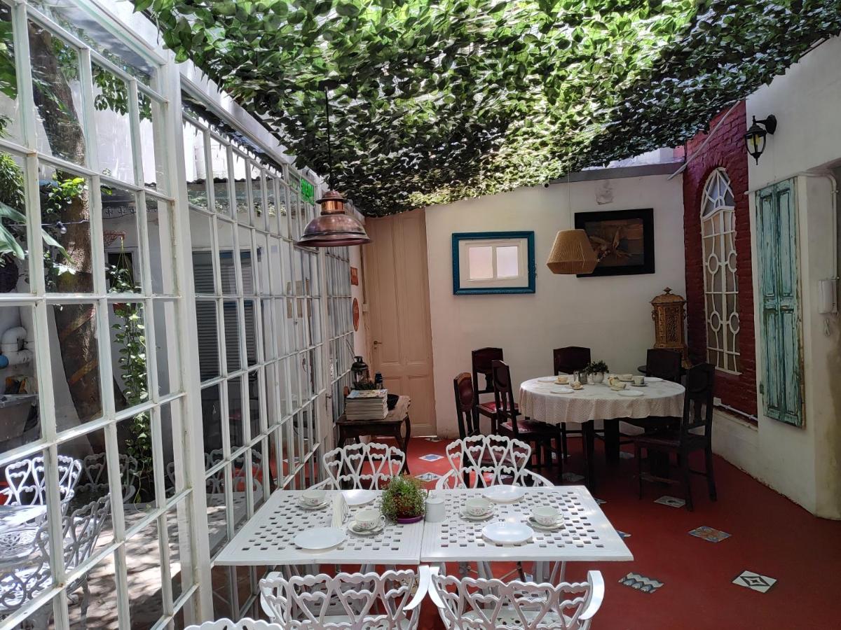 HOTEL Boutique Casablanca Adrogué - Housity