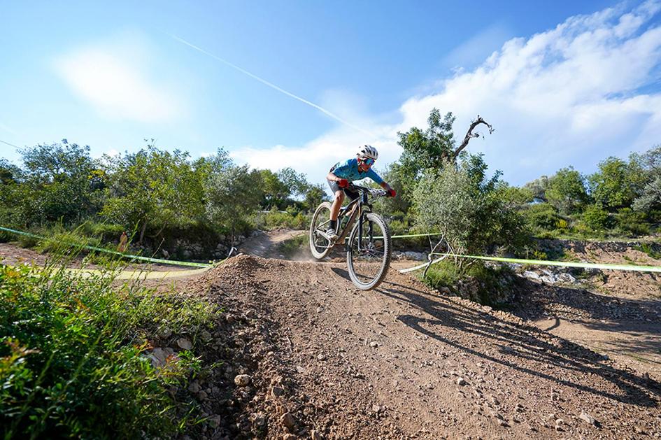 Camping Ciudad del Ciclismo - Glamping - Housity