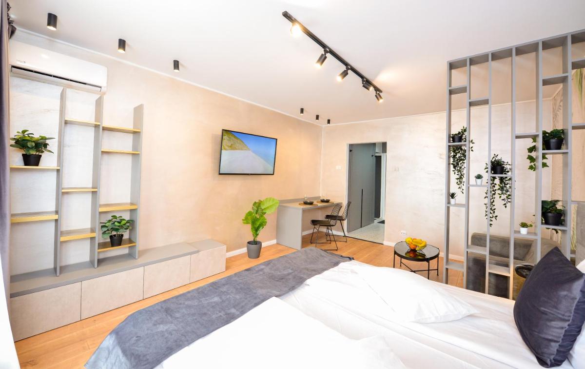 Tower by Grand Accommodation - Housity