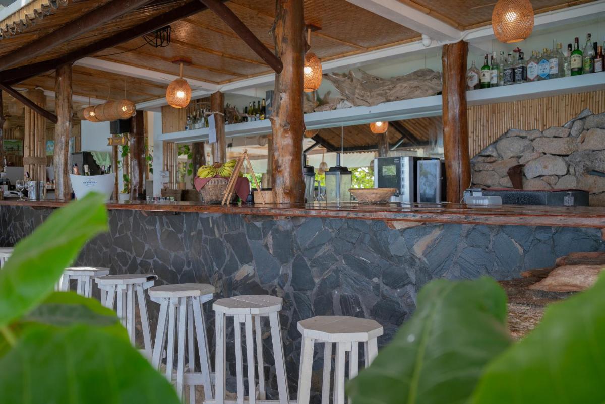 Sai Daeng Resort - Housity