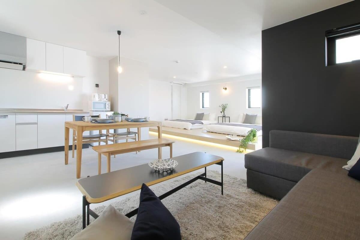 bHOTEL Heiwaodori 902 - Huge Apt in Famous Hiroshima dori for 6p - Hizvo