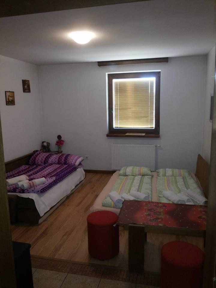 Andrea & Goran 106 - Housity