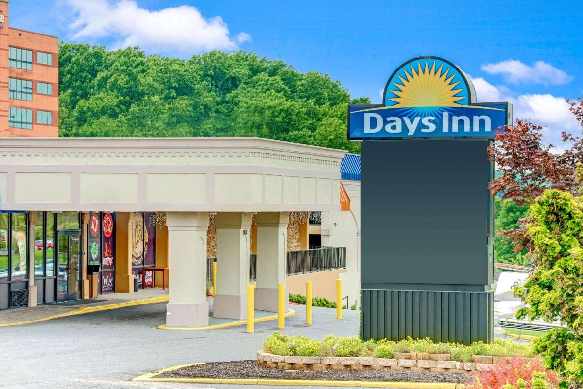 Days Inn by Wyndham Towson - Housity