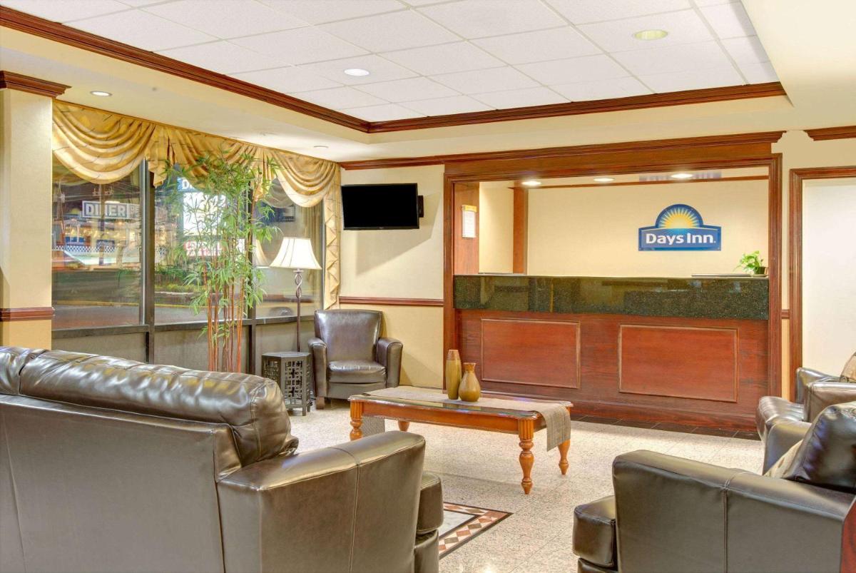 Days Inn by Wyndham Towson - Housity