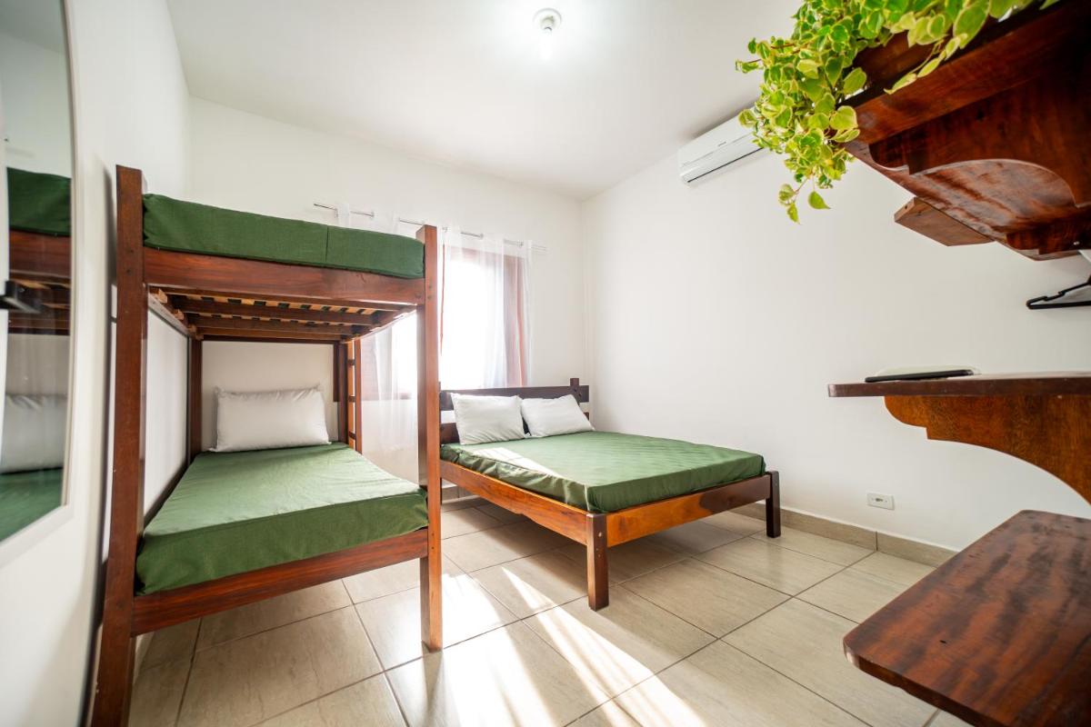 Chalés Canoas Ubatuba - Housity