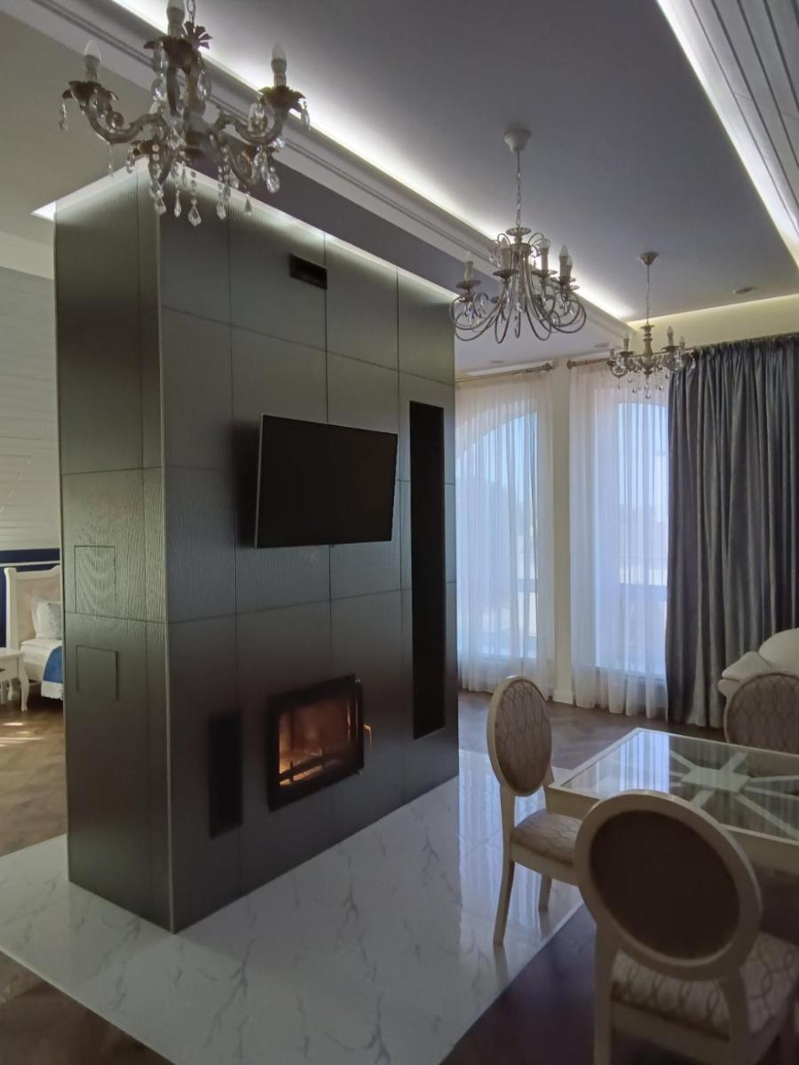 Gosudar Hotel - Housity