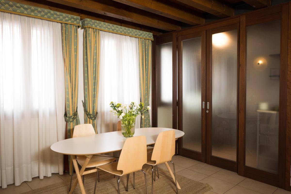Casanova Fourrooms - Housity