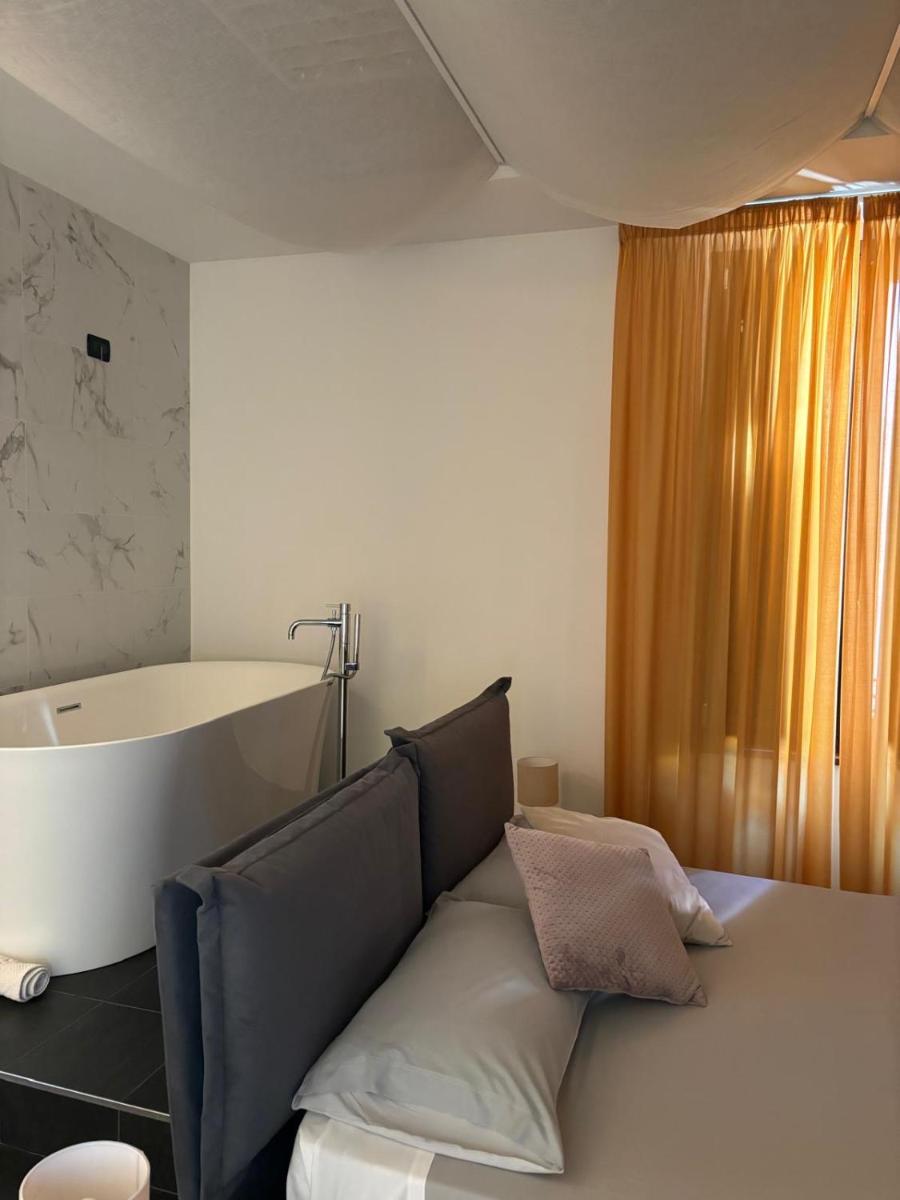 Palace Eight - Suites & Spa - Hizvo