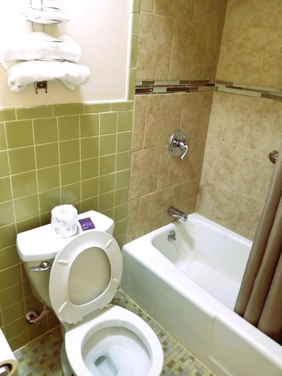 Americas Best Value Inn Arkansas City - Housity