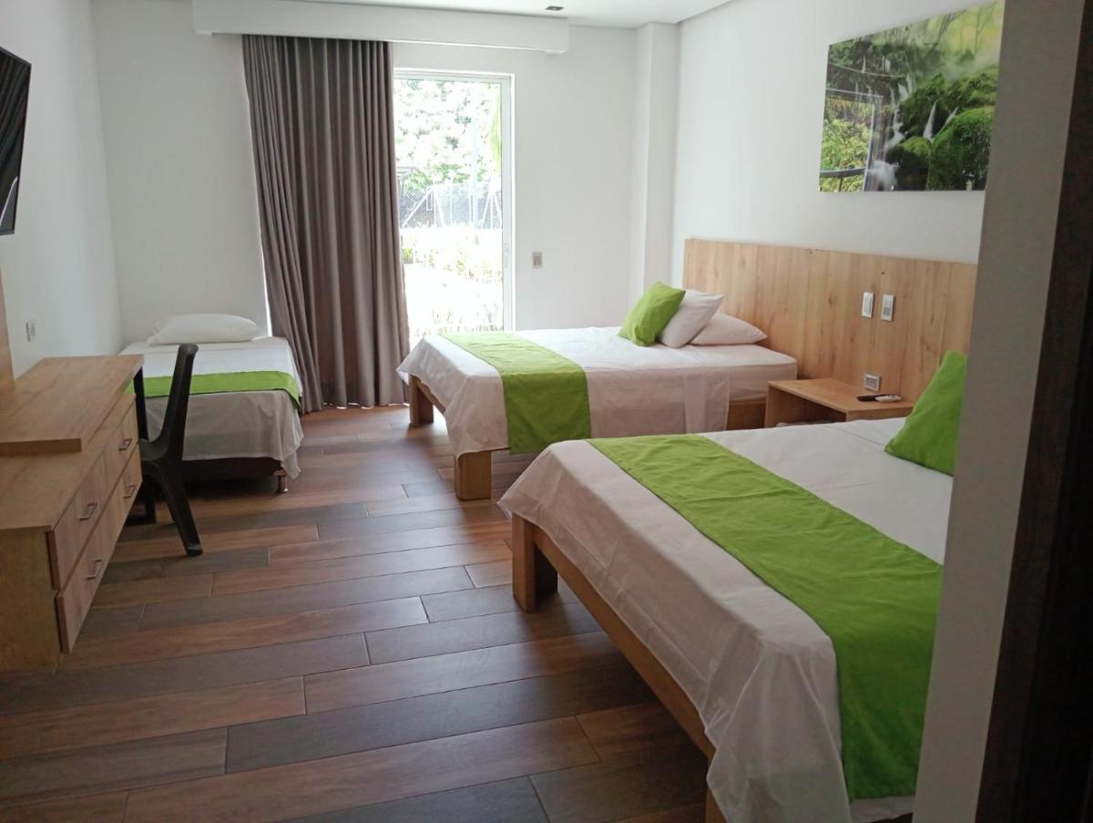 Hotel Monte Bello - Housity