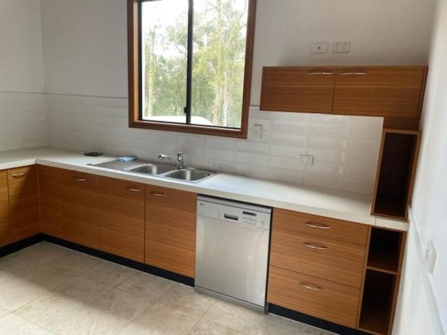 Suitetrails - Cozy One Room with Massive Pool