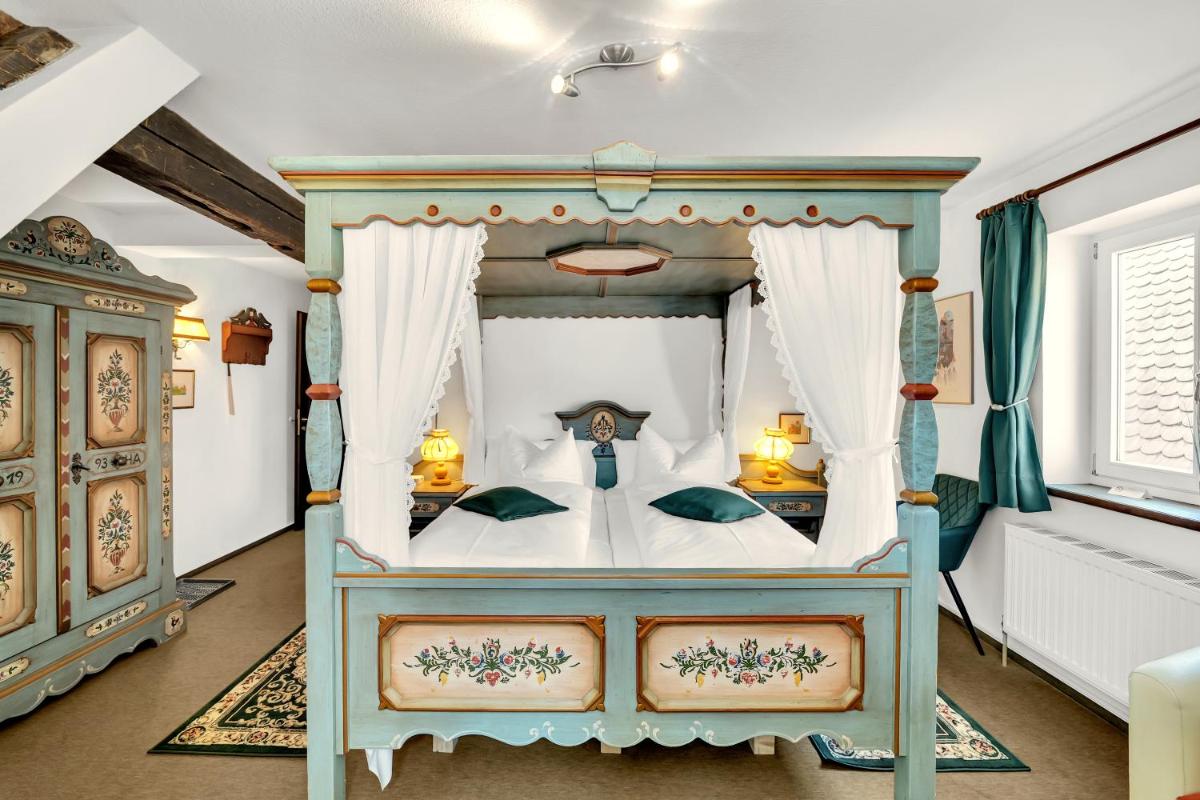 Artistique Hotel - Housity
