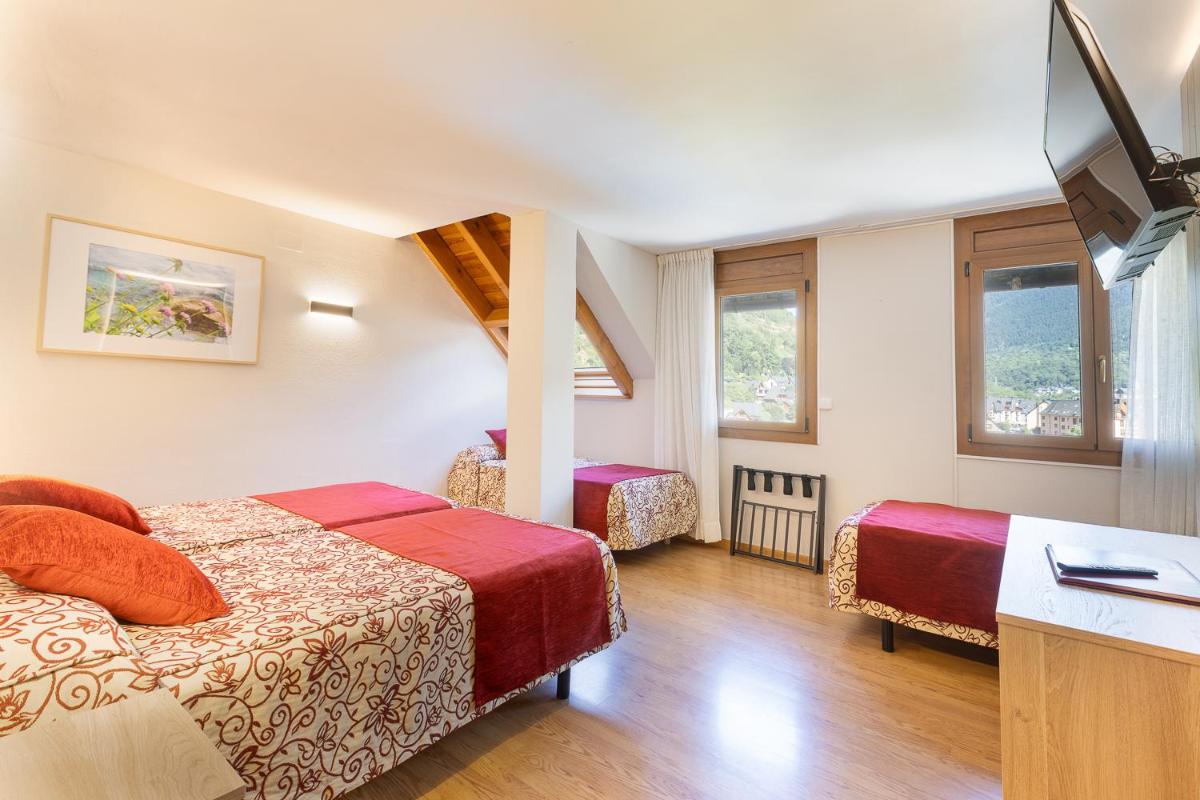 Cama o camas de una habitación en Hotel Eth Solan & SPA
