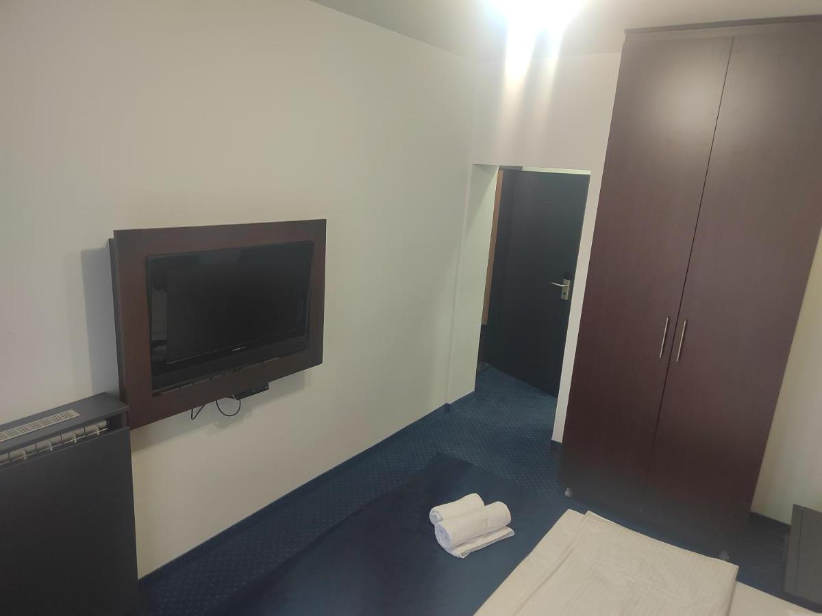 Apartments 29 - Housity