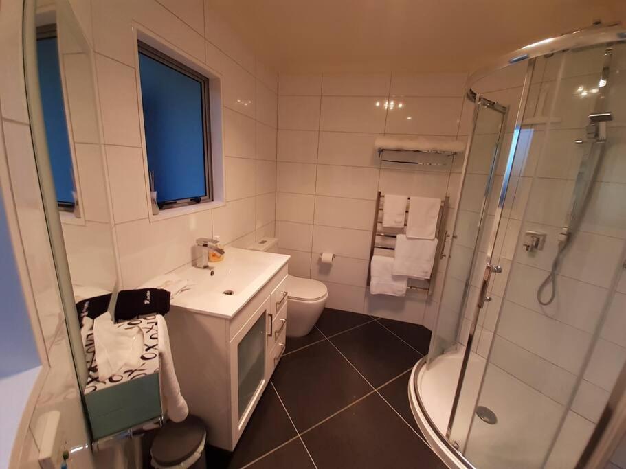 Suitetrails - Tyndall BnB Private & Cosy 1 bedroom unit