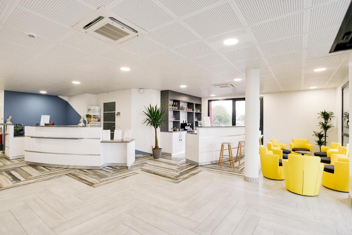 Brit Hotel Confort Loches - Housity