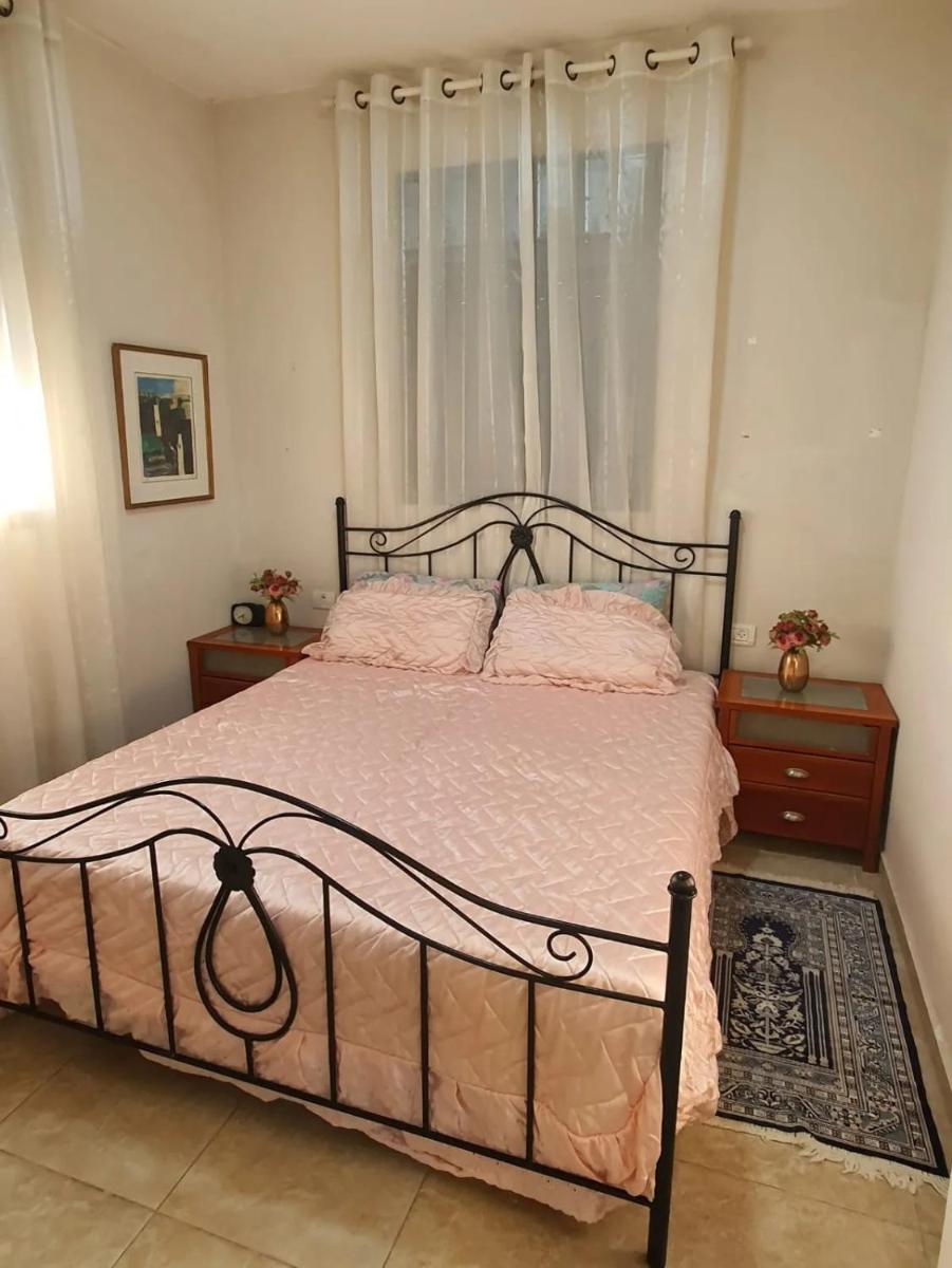 Lovely Apartment with shalter room - Housity