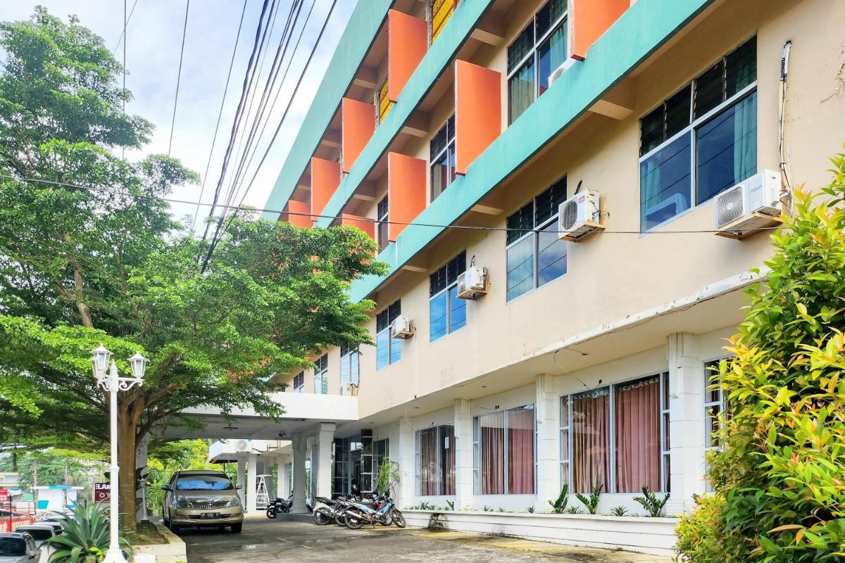 RedDoorz Near Pelabuhan Sri Bintan Pura Tanjungpinang - Housity