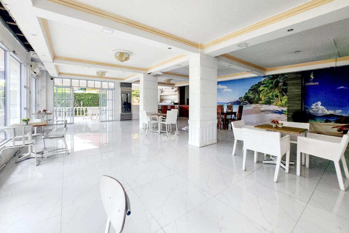 RedDoorz Near Pelabuhan Sri Bintan Pura Tanjungpinang - Housity
