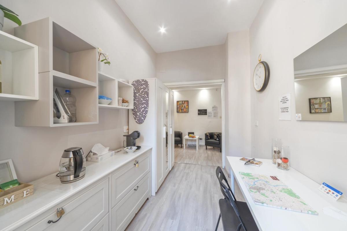 Gregorios San Pietro Guesthouse - Housity