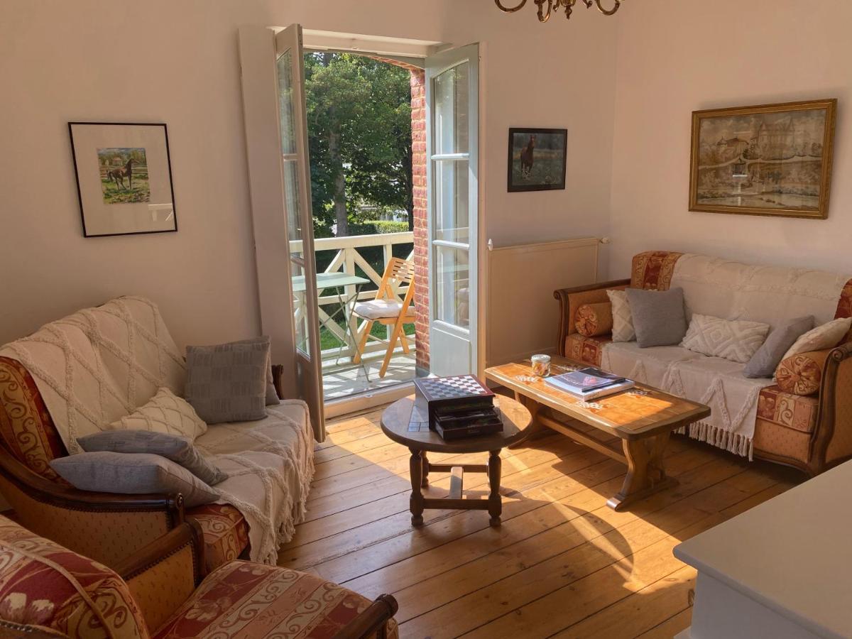 La Maison du Cavalier, Chateau de lAvenue - Housity