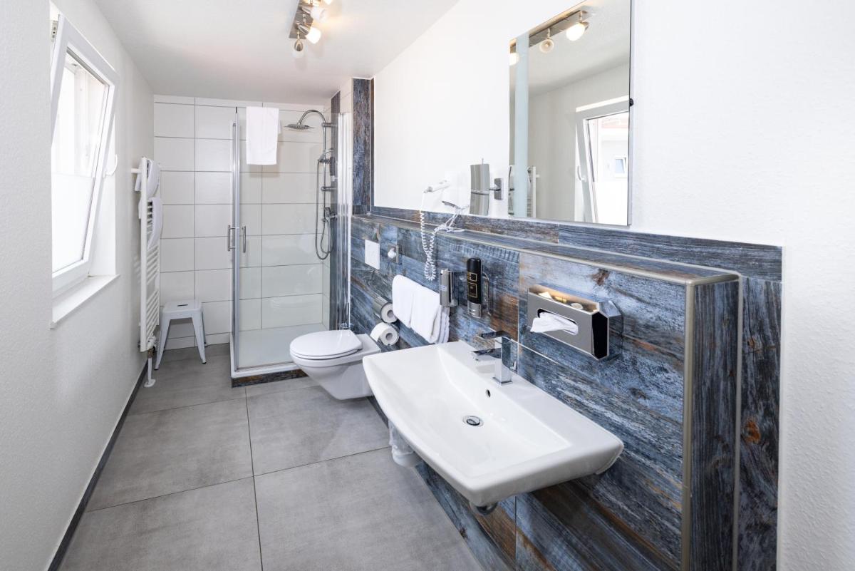 Hotel Gasthof Handewitt - Housity