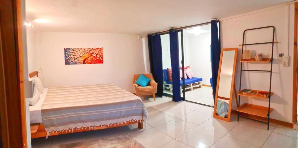 Modernes Apartment & Pool mit Mega Aussicht - Housity