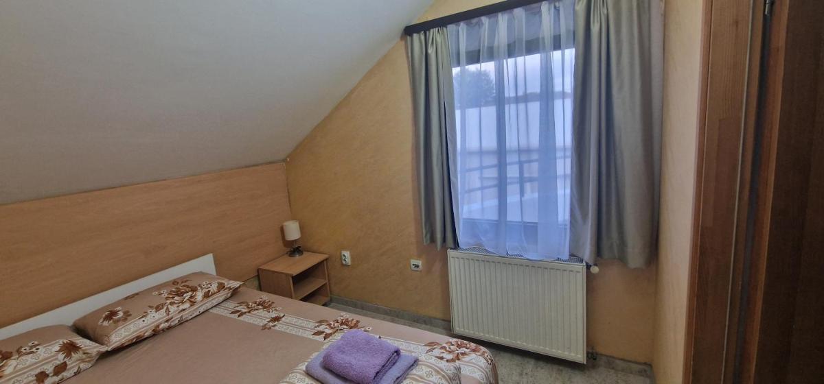 Rooms Green Set - Housity
