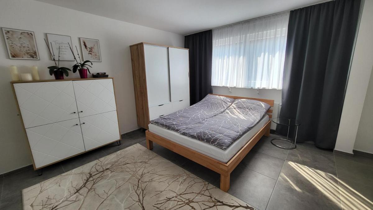 Quiet House - 10 min away from Cologne - Housity