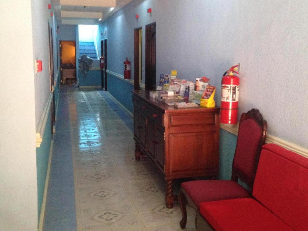 Kokomos Suites Hotel - Housity