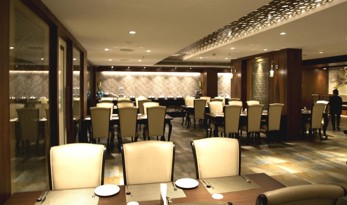 Glorious Hotel - Housity