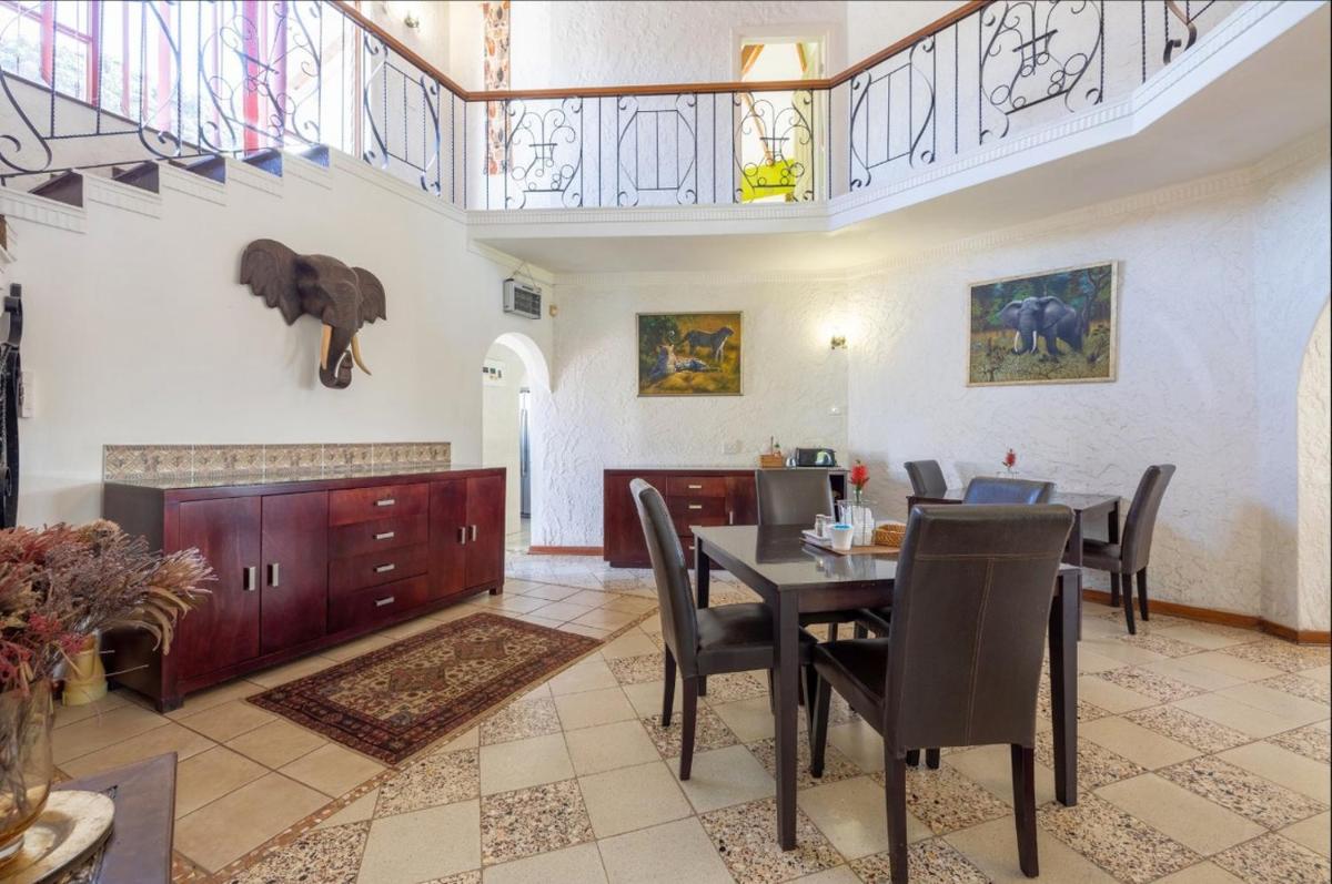122 on Krantzview previously BizAfrika Guest Lodge - Hizvo