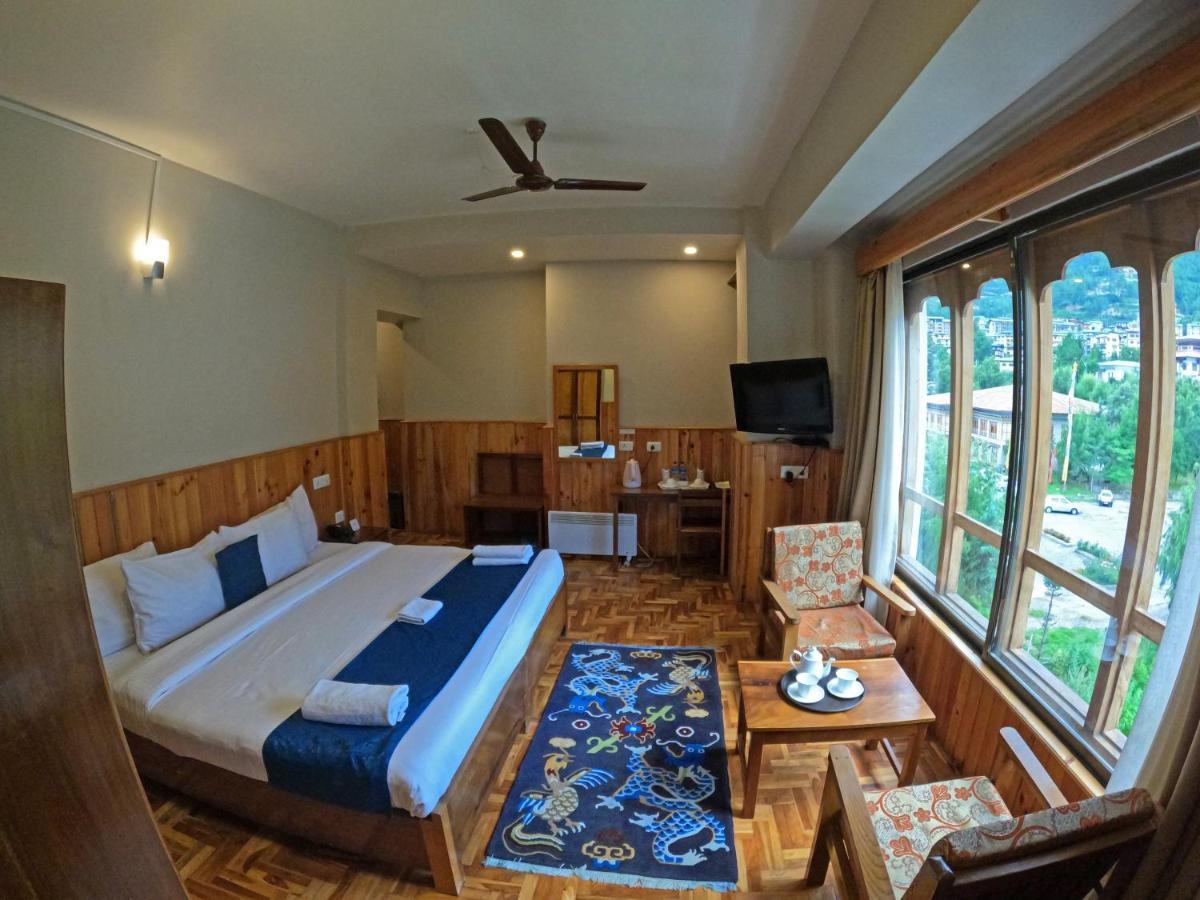 Khamsum Inn - Housity