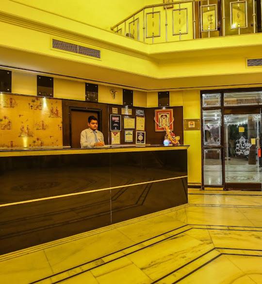 Hotel Goverdhan Palace , Mathura - Housity