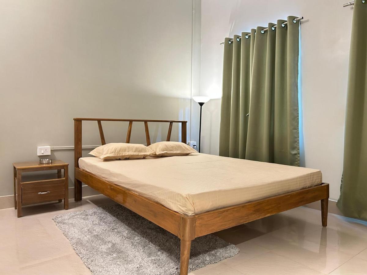 Sunny Villa - Housity