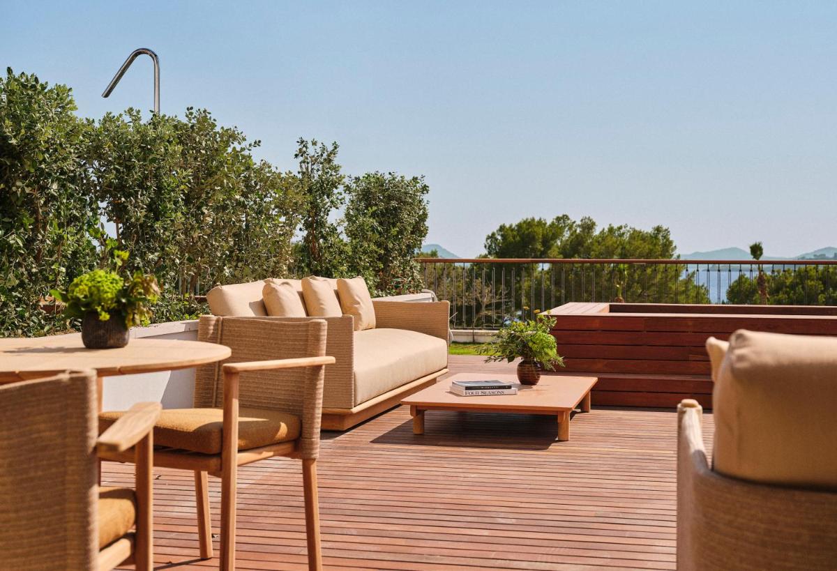 Un balcón o terraza de Four Seasons Resort Mallorca at Formentor