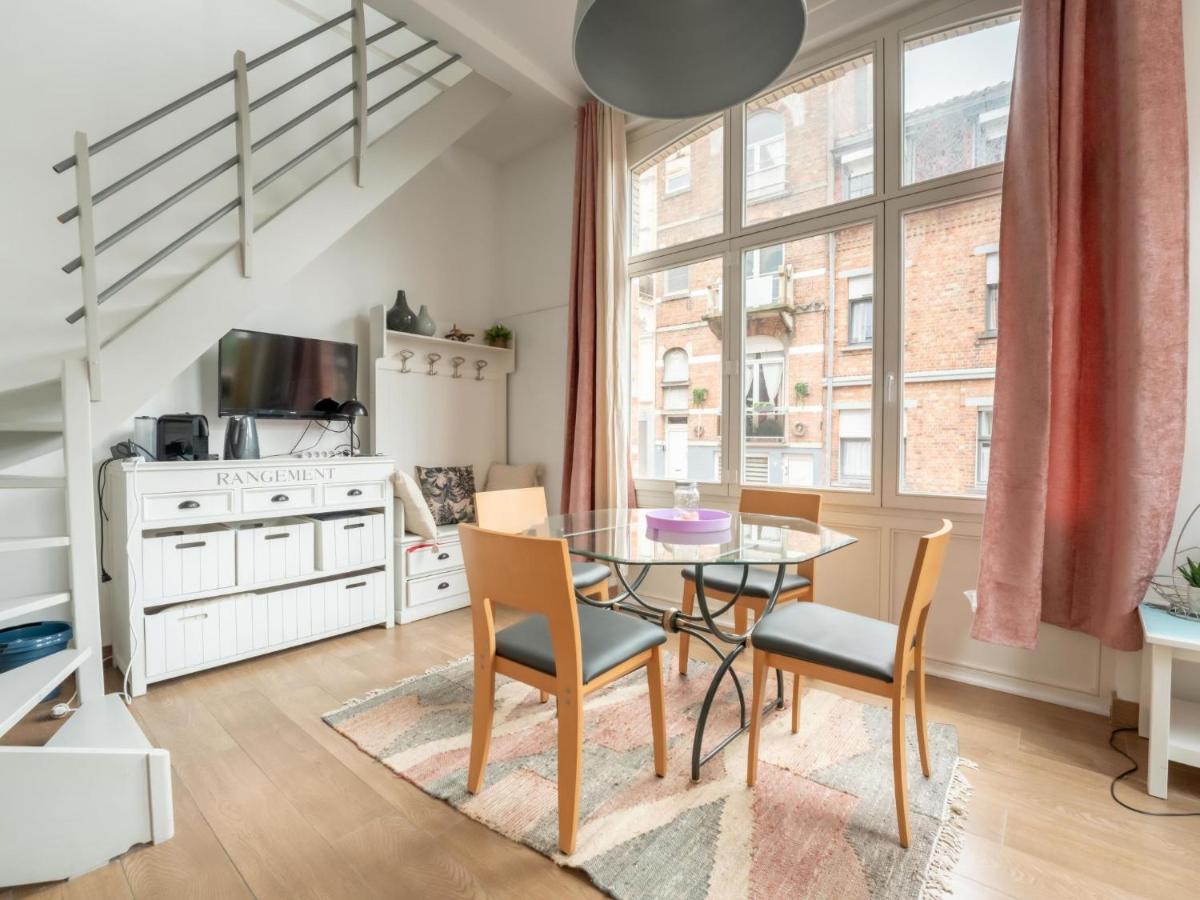Apartment Centrally located Charlemagne I by Interhome - Housity