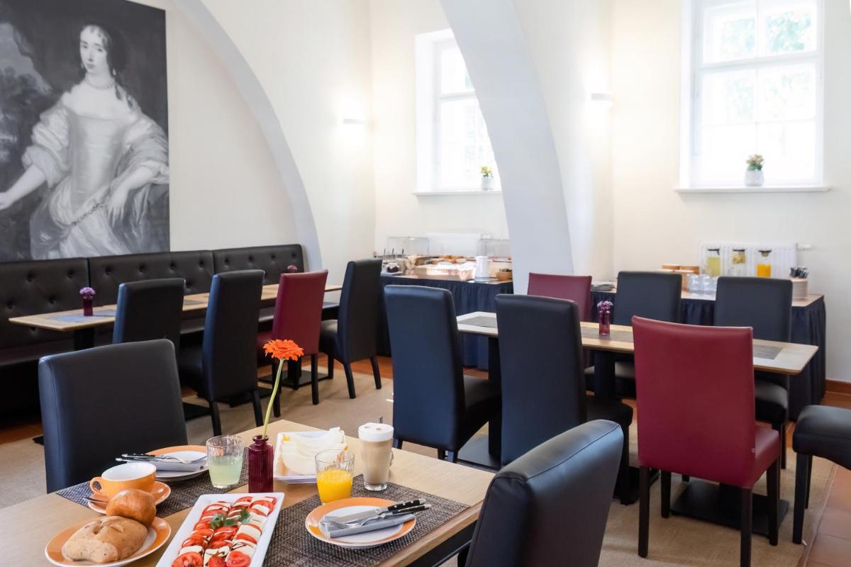 Klosterhotel Lehnin - Housity
